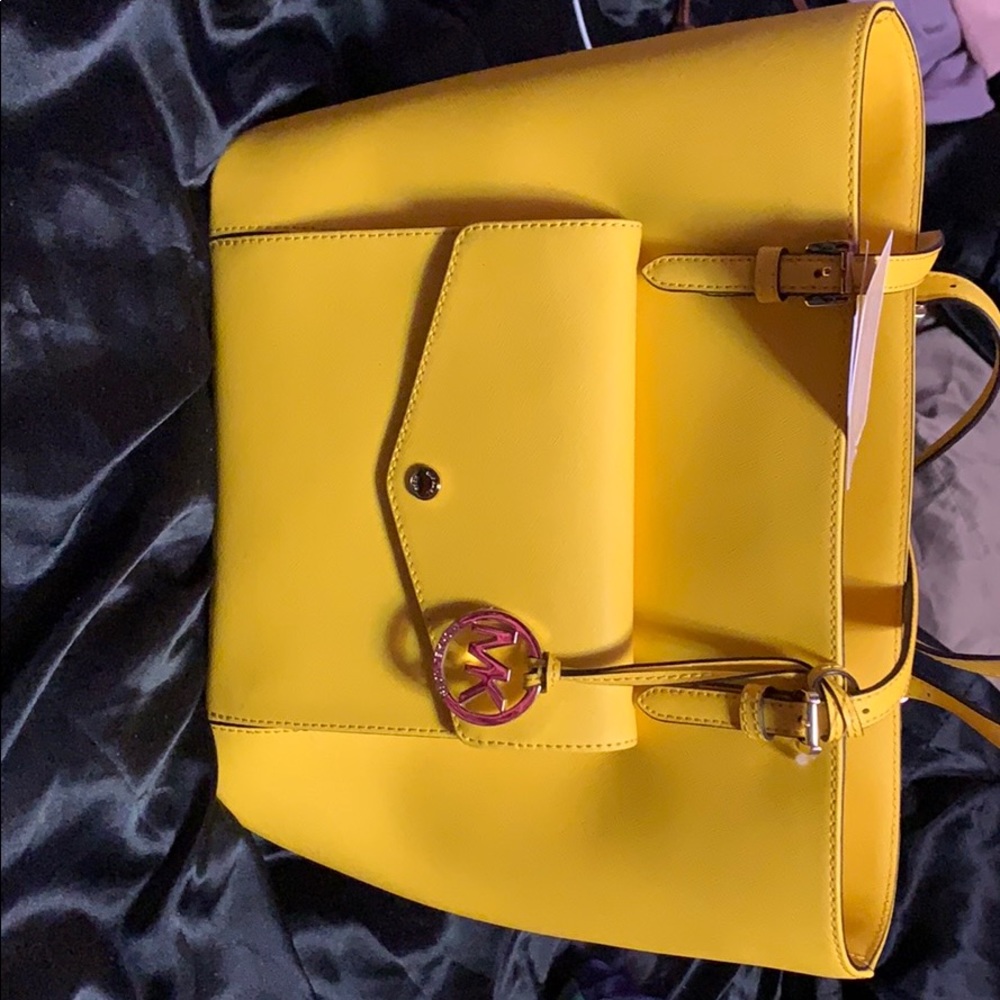 Michael Kors (MK) Tote bag